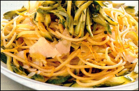 Ricette Primi Pasta - Maccheroni con le zucchine