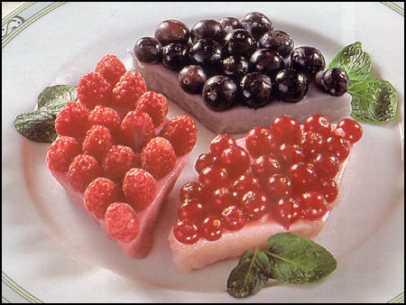Ricette Dessert Frutta - Gelatine di frutti di bosco