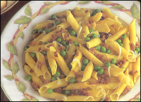 Ricette Primi Pasta - Garganelli con salsiccia