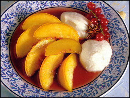 Ricette Dessert Frutta - Pesche al vino rosso